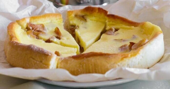 Obuolių pyragas su grietine ir cinamonu. Itin subtilus skonis jus pavergs!