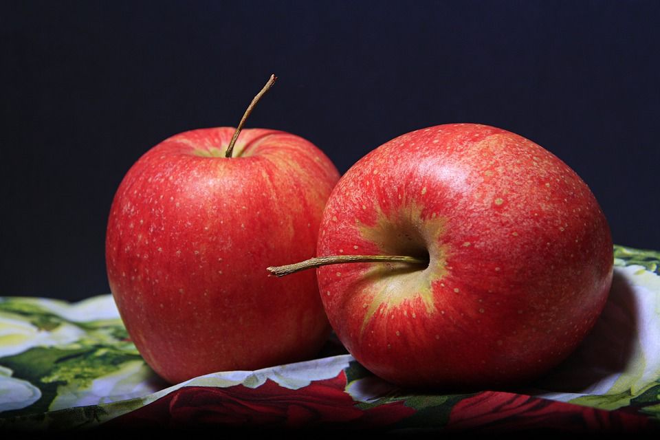 obuolys, dietinis pyragas