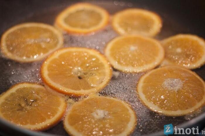 Karamelizuoti apelsinai