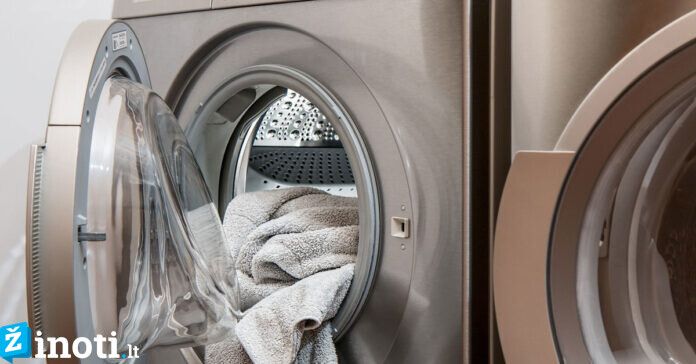Kokioje temperatūroje skalbti drabužius, kad būtų sunaikinti virusai?