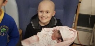 9-erių vėžiu sergantis berniukas susipažino su savo mažąja sesute prieš pat mirštant. Jis pasakė tai, ko tėvai niekada nepamirš
