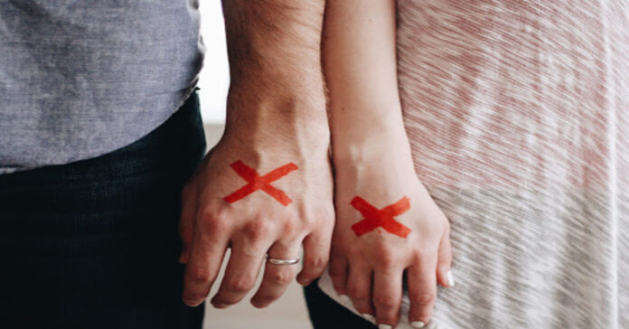 Keturi Zodiako ženklai, kuriems nesiseka santuokoje