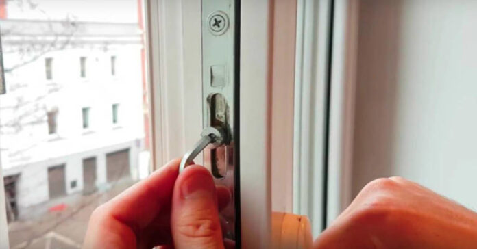 Kaip paruošti langus žiemai? 3 paprasti būdai, kaip apsaugoti namus nuo šalčio