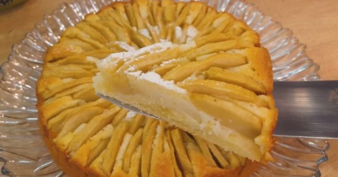 Subtilus ir sultingas obuolių pyragas iš Kornvalio