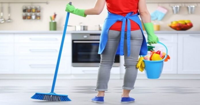 Kiek laiko reikia valyti namus, kad valymas duotų maksimalią naudą?