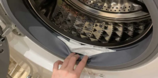 Blogas skalbimo mašinos kvapas yra jūsų aplaidumo rezultatas. Galite ištaisyti šią situaciją